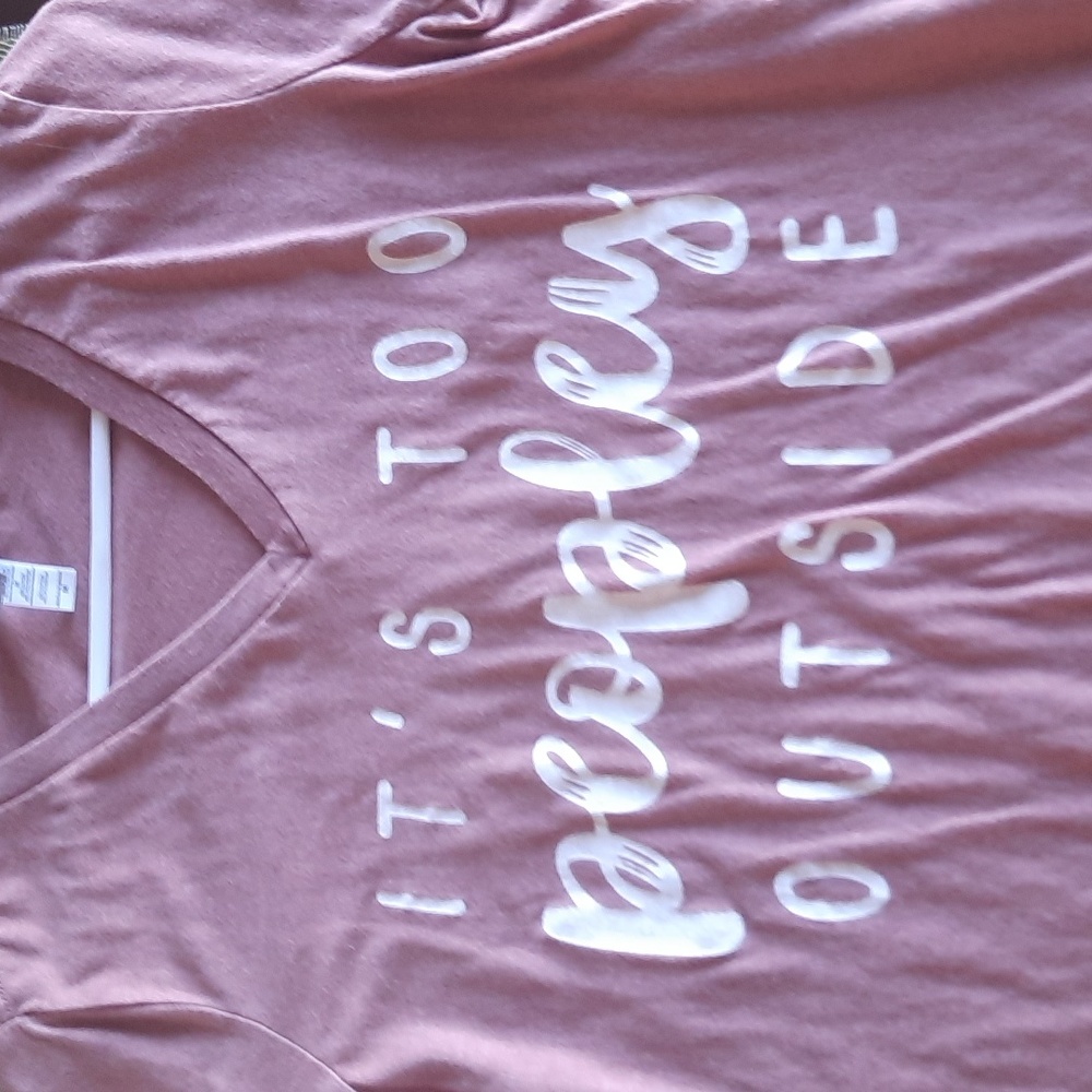 Funny introvert shirt "it's too people outside" rose pink